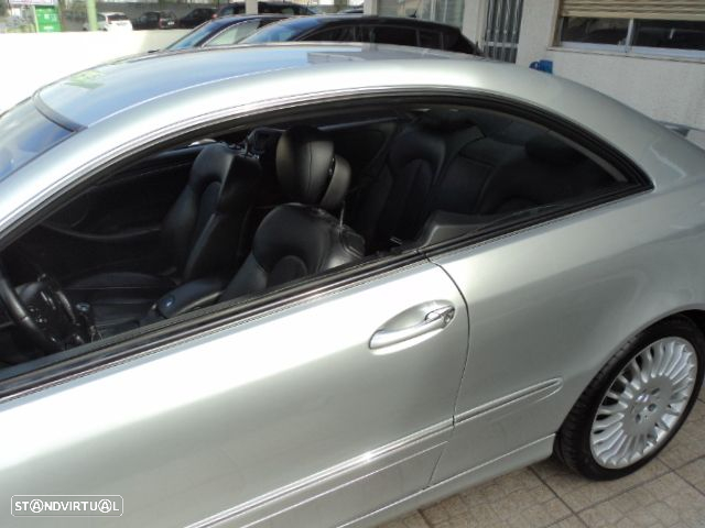 Mercedes-Benz CLK 320 CDi Elegance - 7