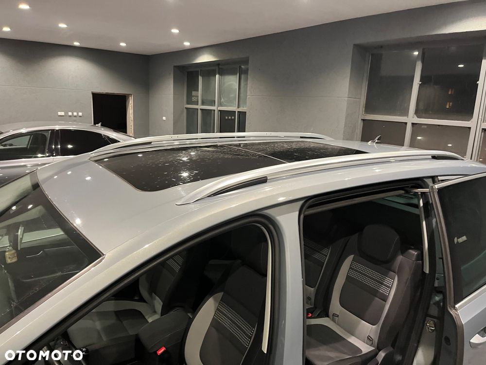 Volkswagen Sharan 2.0 TDI BlueMotion Technology Life - 11