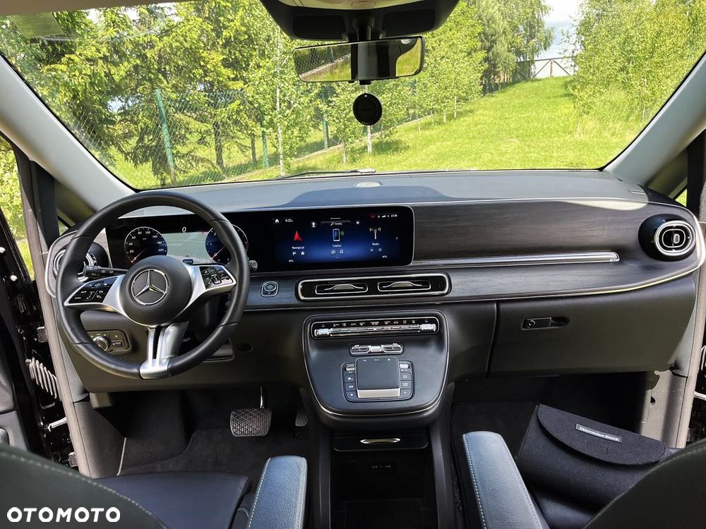 Mercedes-Benz Klasa V 300 d extralang 9G-TRONIC Avantgarde - 7