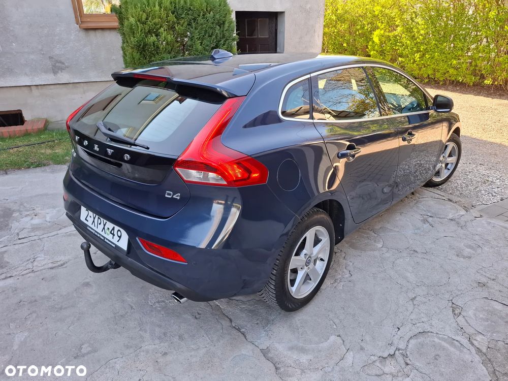 Volvo V40 D4 Ocean Race - 6