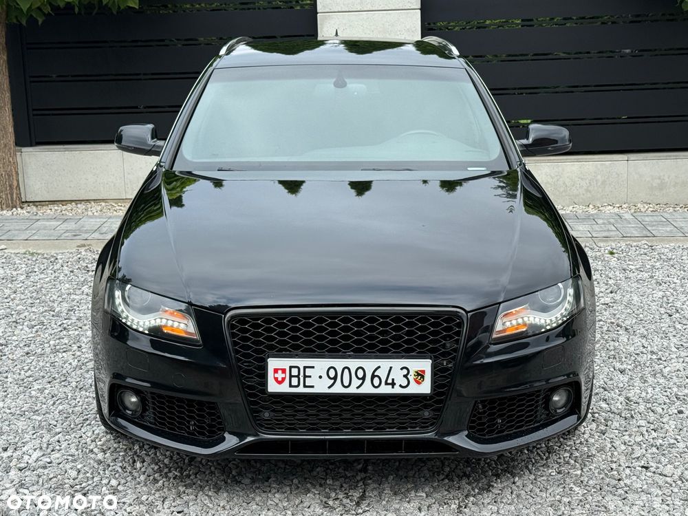 Audi A4 Avant 2.0 TFSI quattro S line Sportpaket - 4