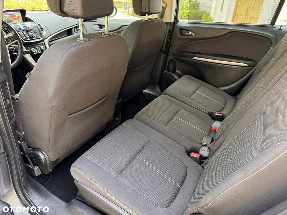 Opel Zafira - 13