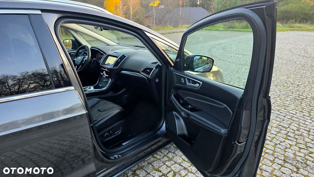 Ford S-Max 2.0 EcoBlue Titanium - 12