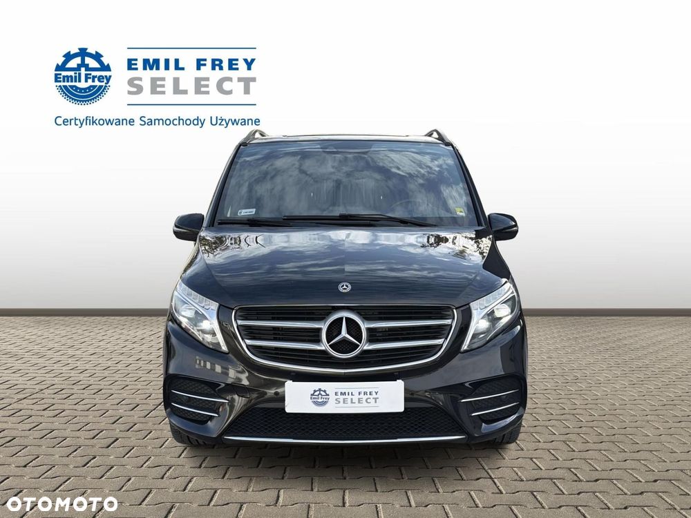 Mercedes-Benz Klasa V - 8