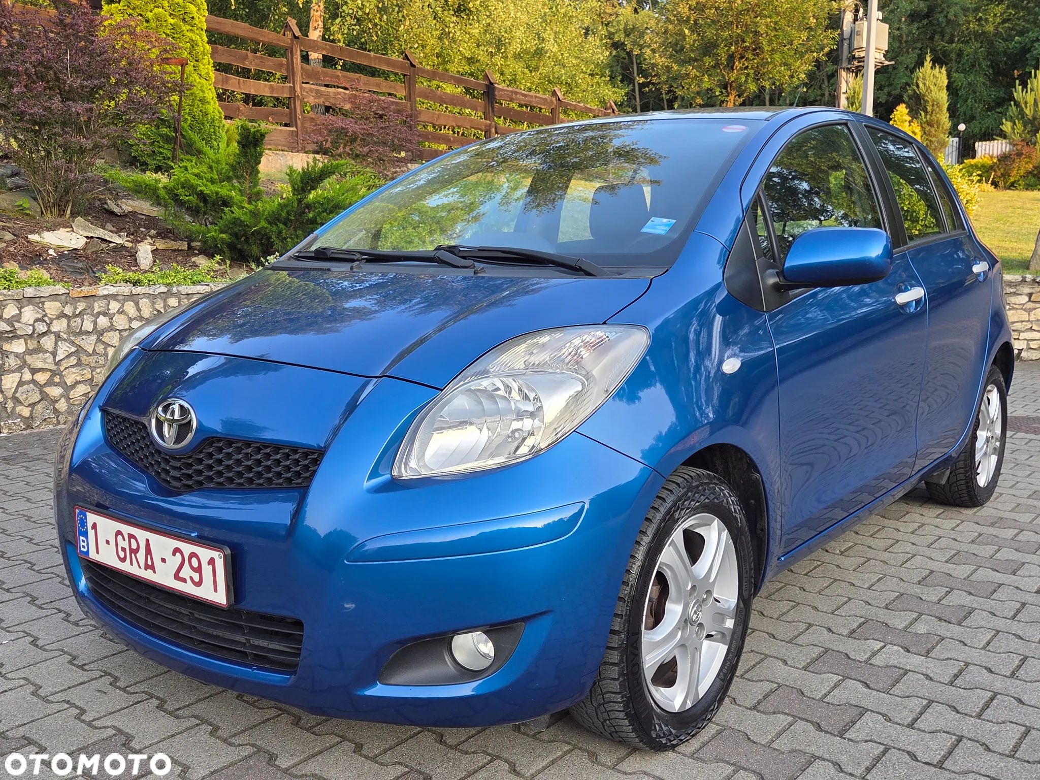 Toyota Yaris 1.4 D-4D Prestige - 1