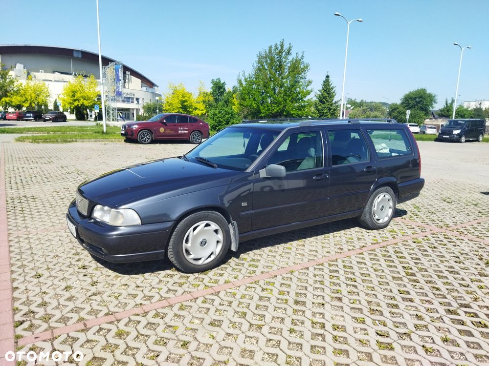 Volvo V70 - 3