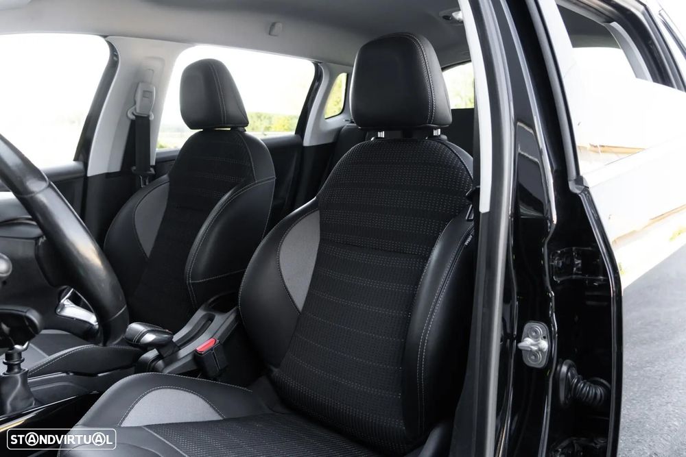 Peugeot 2008 1.2 PureTech Allure - 9