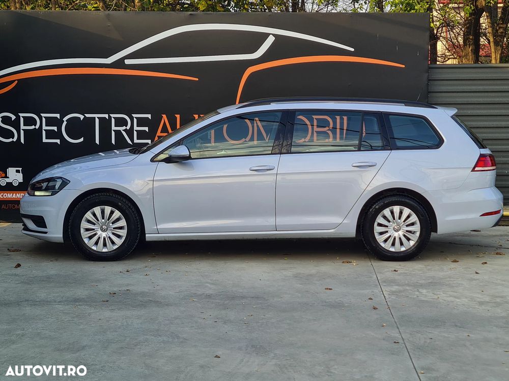 Volkswagen Golf - 4