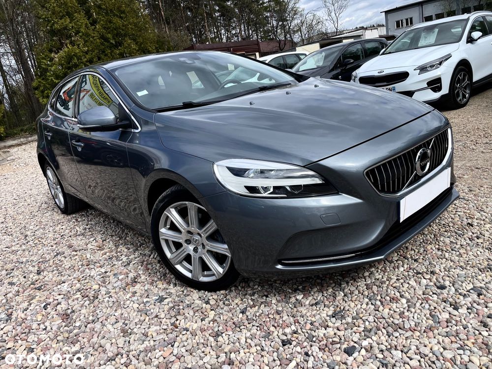 Volvo V40 D2 Inscription - 8