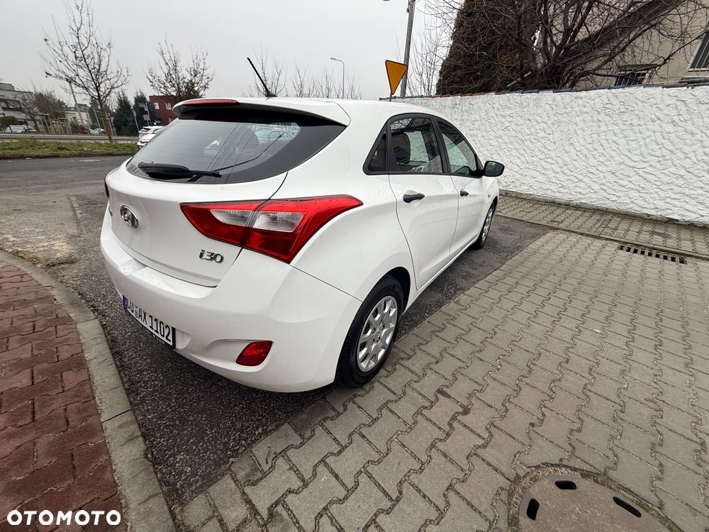 Hyundai i30 1.4 Classic - 19