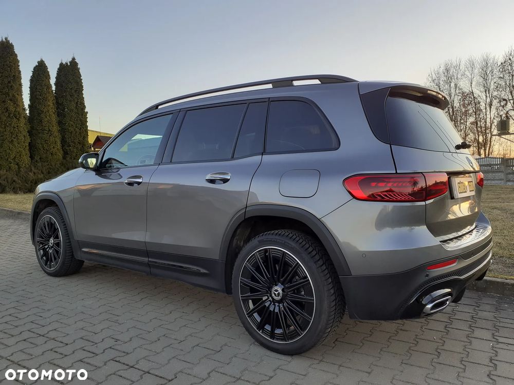 Mercedes-Benz GLB 200 AMG Line 7G-DCT - 4