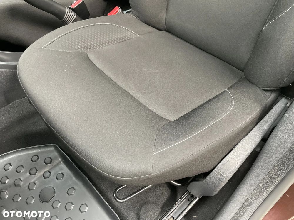Dacia Duster 1.6 SCe Open S&S - 13