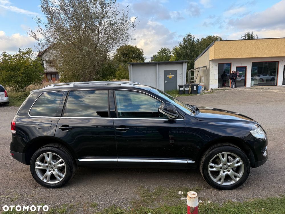 Volkswagen Touareg 3.0 V6 TDI Blue Motion DPF Automatik - 6