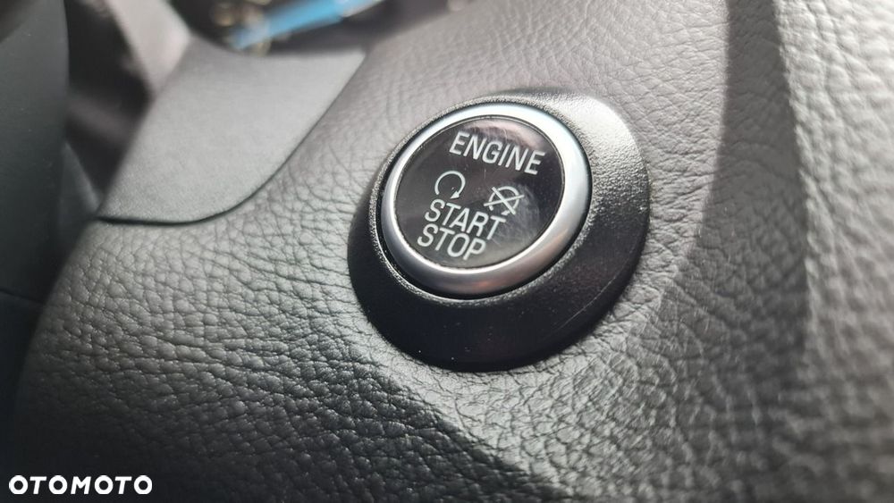 Ford Focus 1.5 EcoBlue STart-Stopp-System TITANIUM - 22