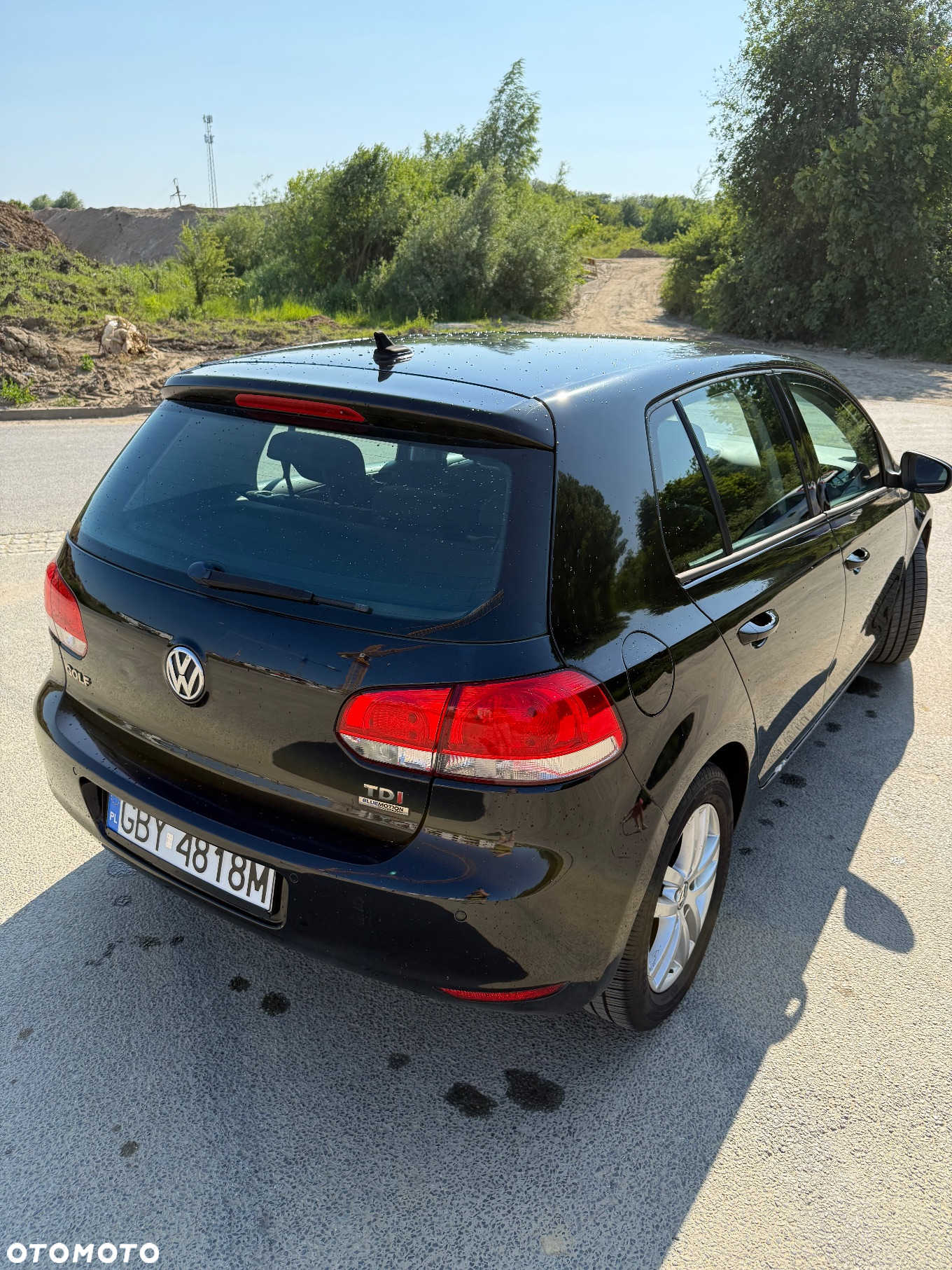 Volkswagen Golf 1.6 TDI BlueMotion Technology Comfortline - 2