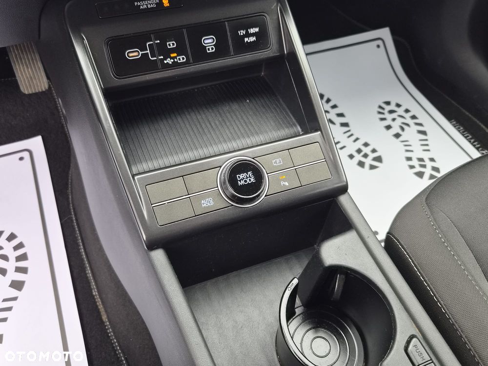 Hyundai Kona - 35