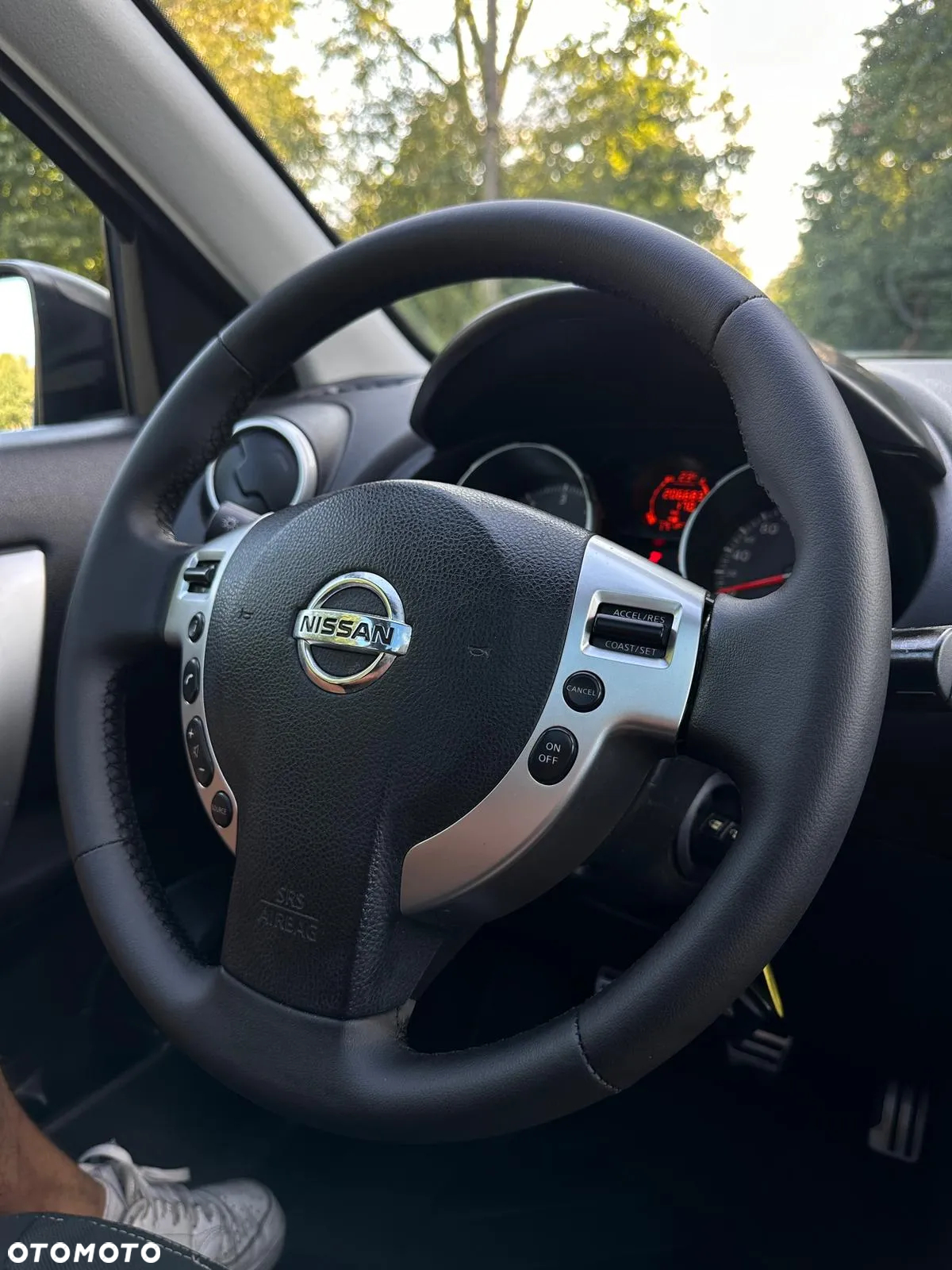 Nissan Qashqai 1.5 dCi Tekna - 9