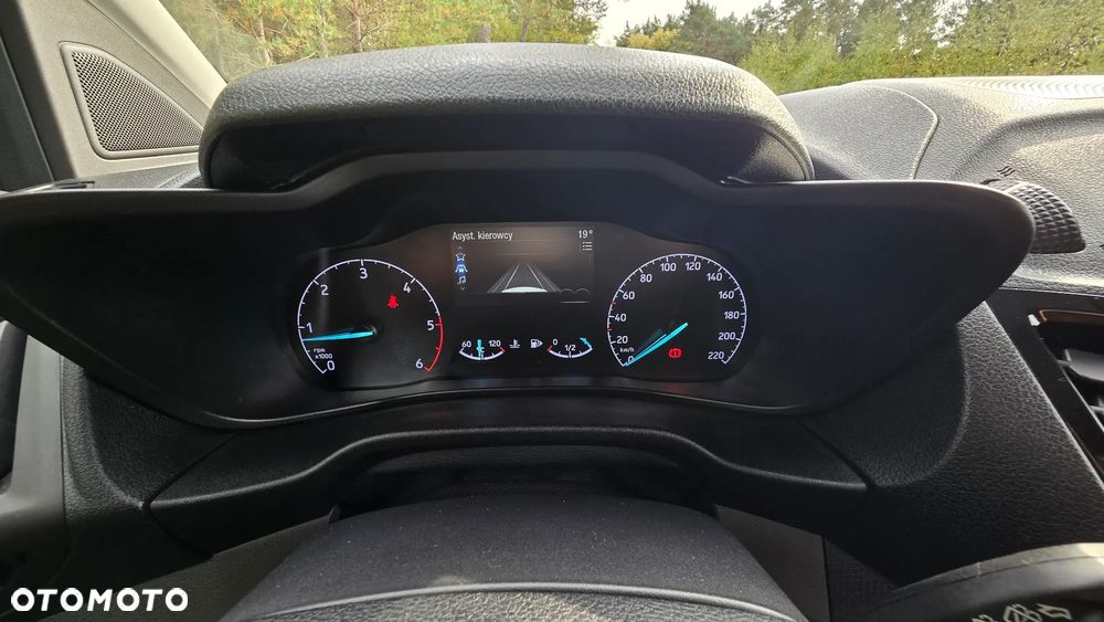 Ford Tourneo Connect - 24