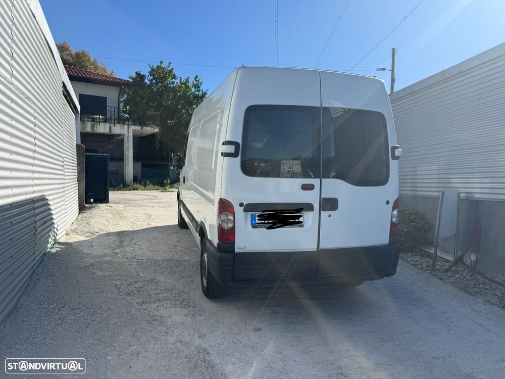 Renault Master 2.5 dci - 4