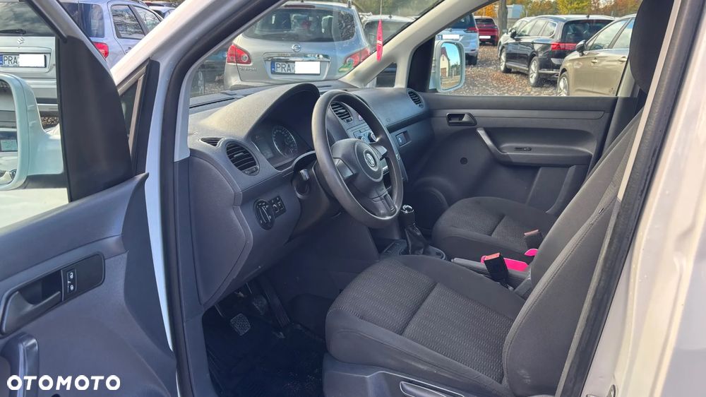 Volkswagen Caddy Maxi Comfortline BMT - 18