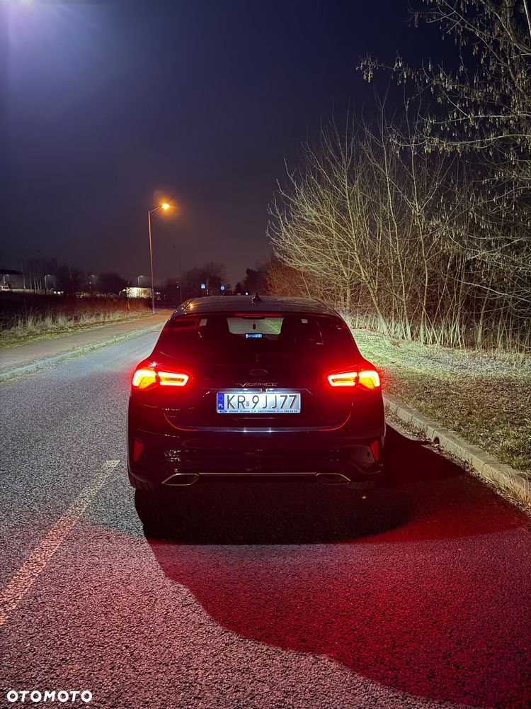 Ford Focus 1.5 EcoBoost Vignale - 8