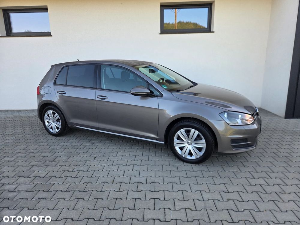 Volkswagen Golf - 14