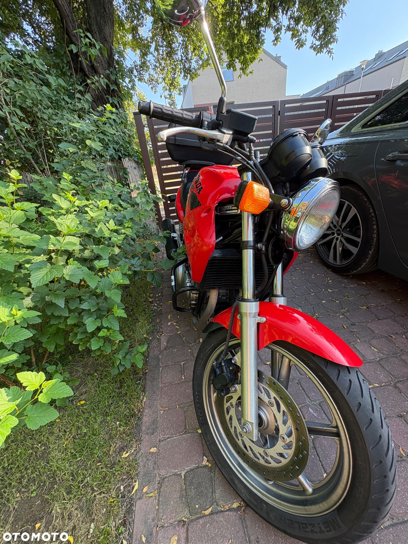 Honda CB - 2