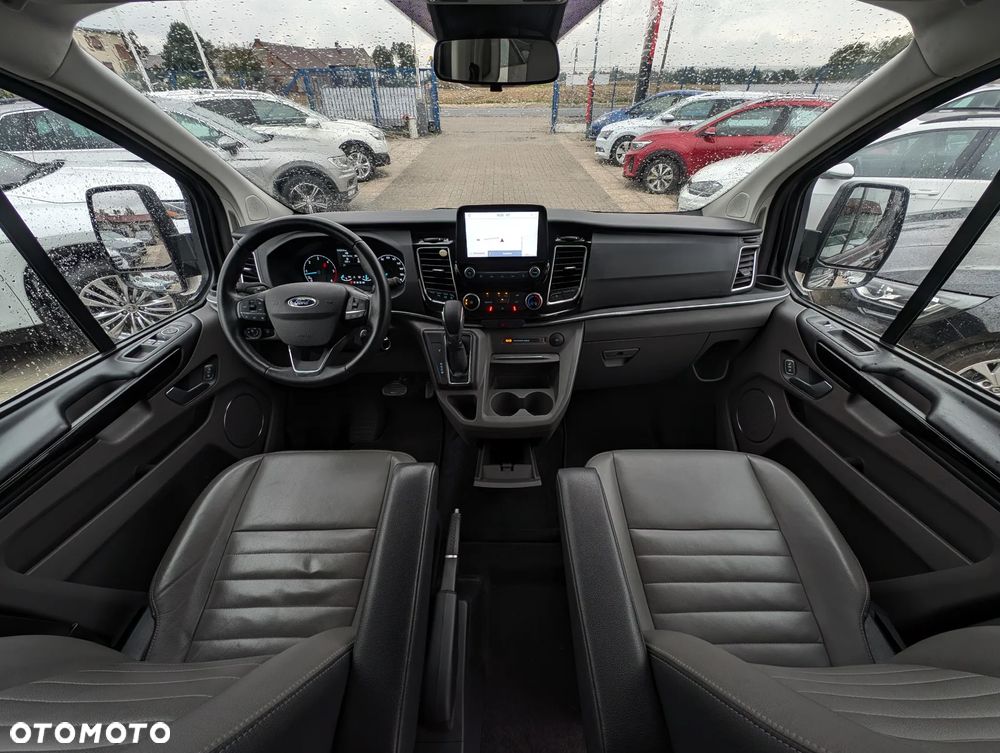 Ford Tourneo Custom 320 L2H1 VA Autm Titanium X - 34