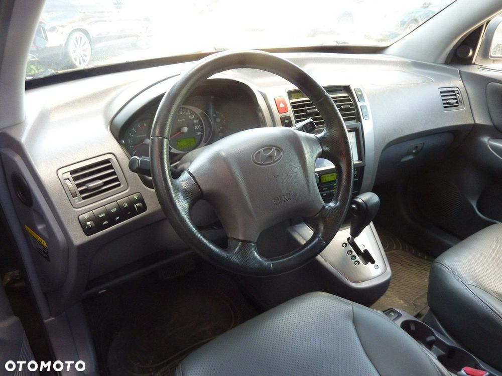 Hyundai Tucson - 10