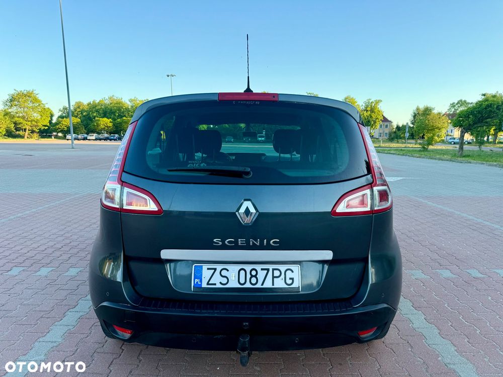 Renault Scenic 2.0 16V 140 CVT Dynamique - 6