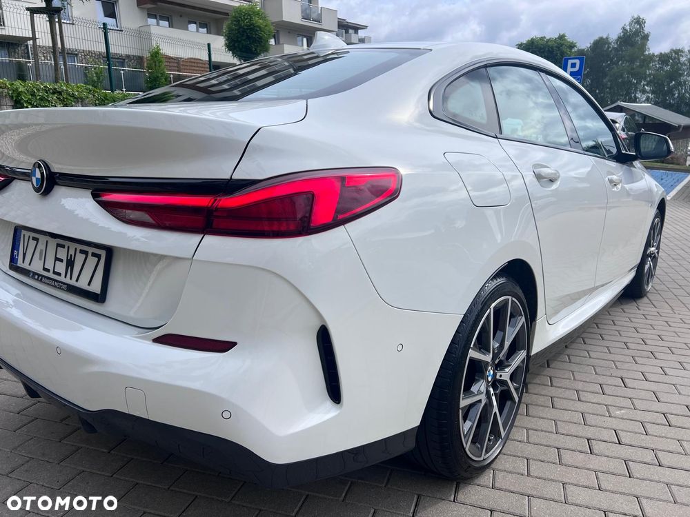 BMW Seria 2 218i M Sport - 12