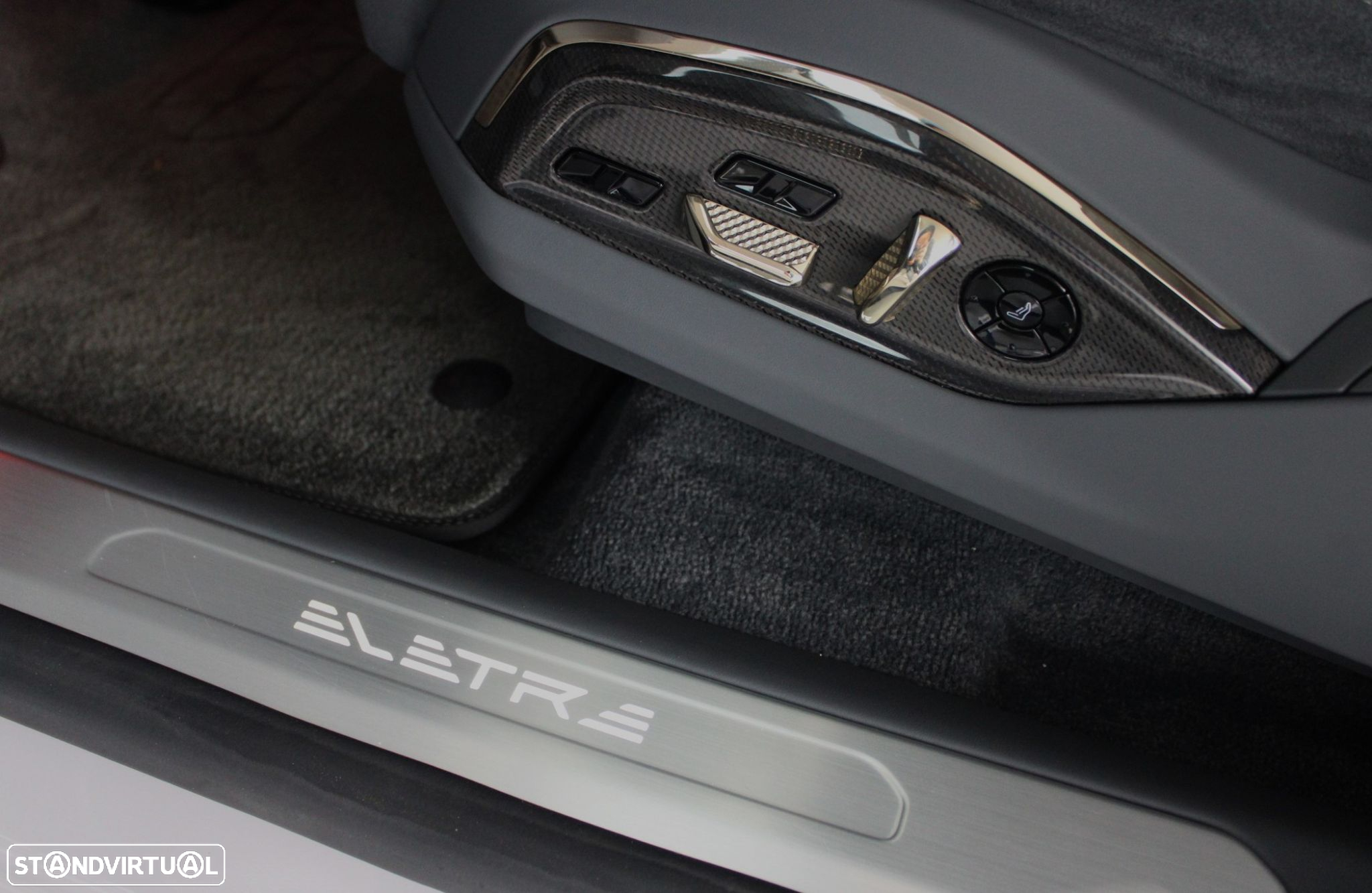 Lotus Eletre - 19