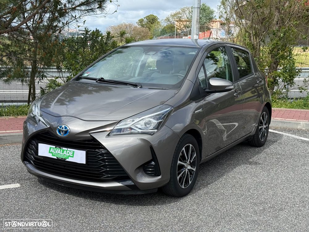 Toyota Yaris 1.5 HSD Comfort+P.Style - 2