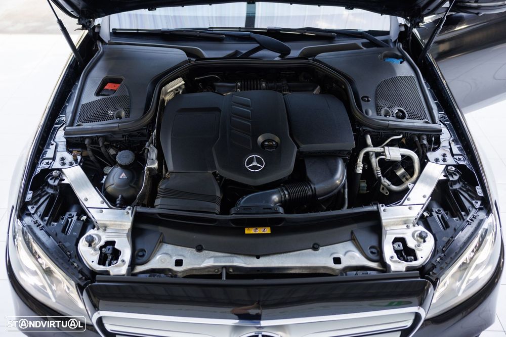 Mercedes-Benz E 220 d AMG Line - 34