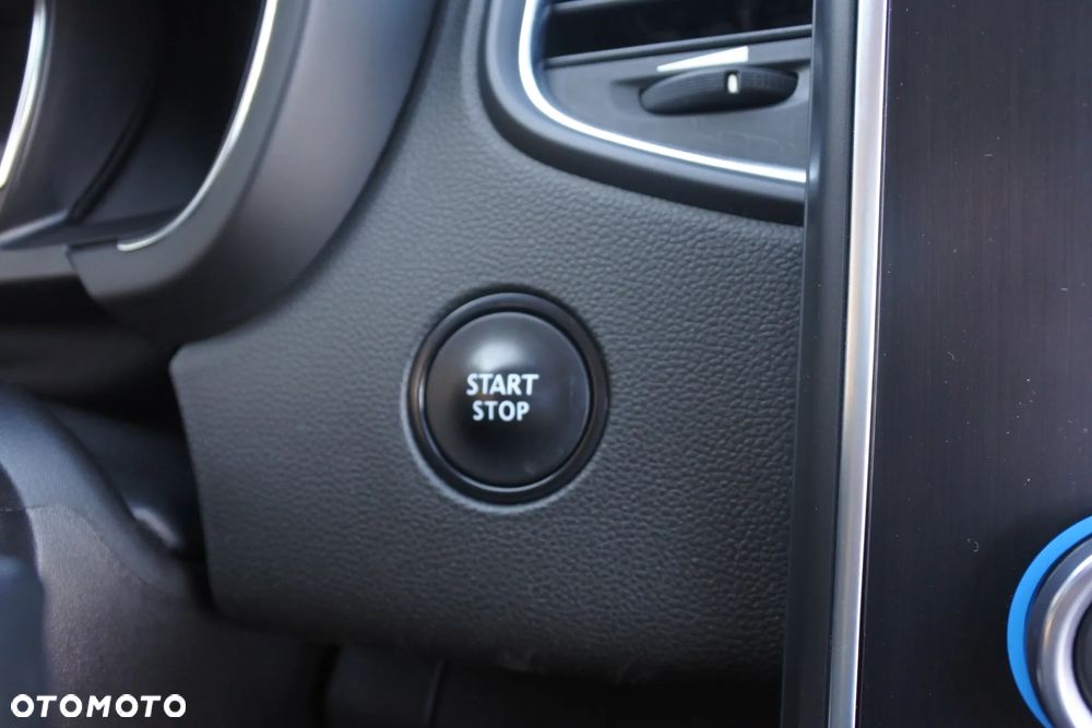 Renault Grand Scenic ENERGY TCe 140 LIMITED - 18