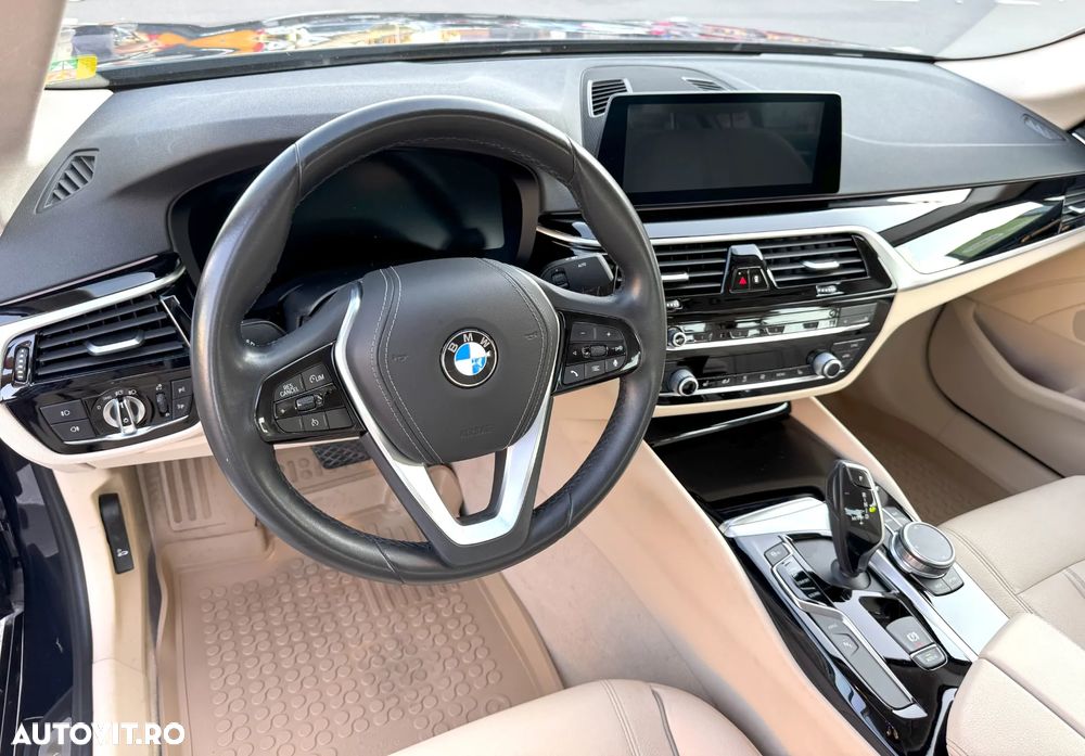 BMW Seria 5 530e AT PHEV - 12