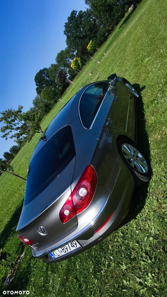 Volkswagen Passat 2.0 TDI Comfortline DSG - 15