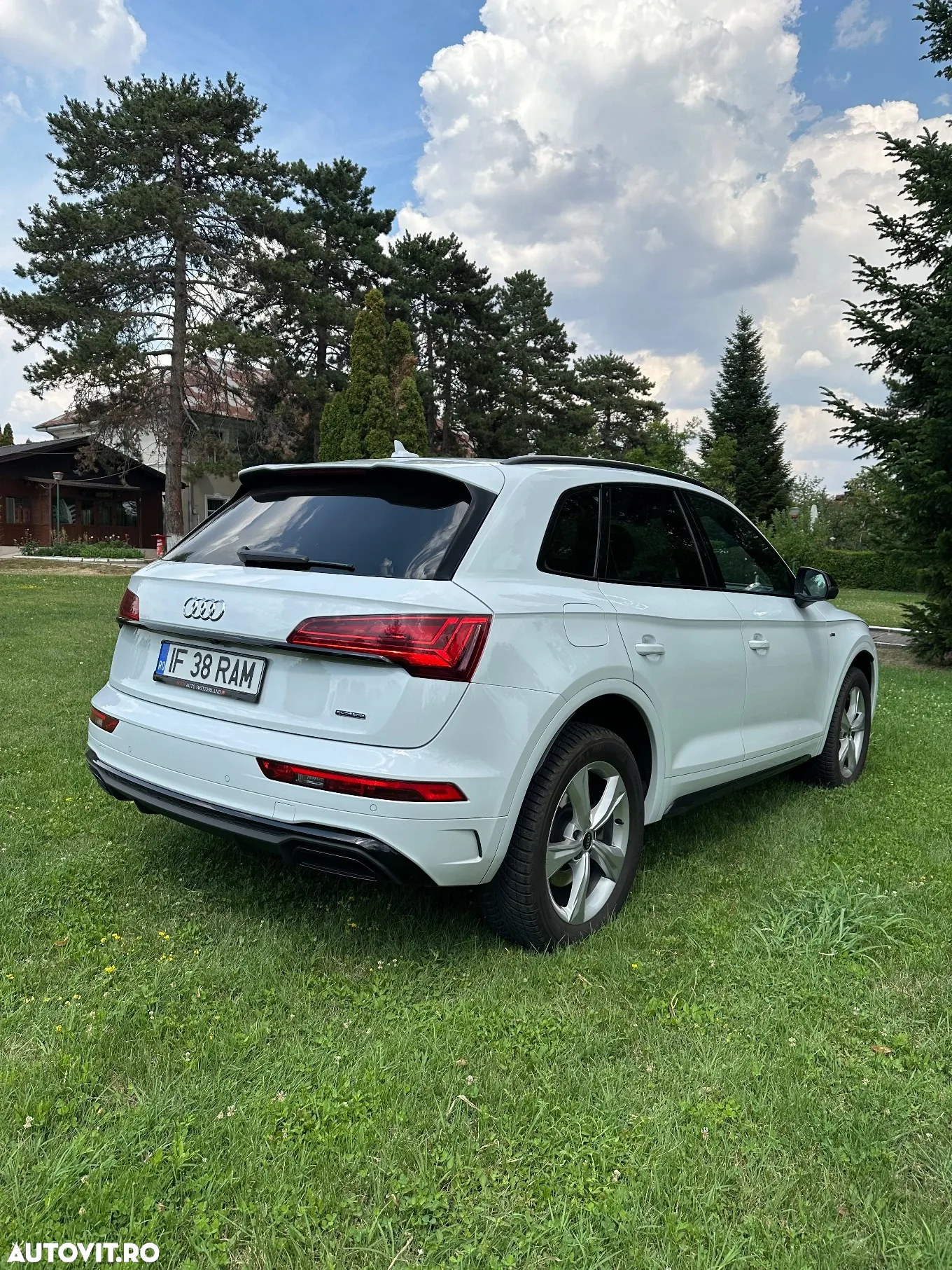 Audi Q5 40 TDI quattro S tronic S line - 33