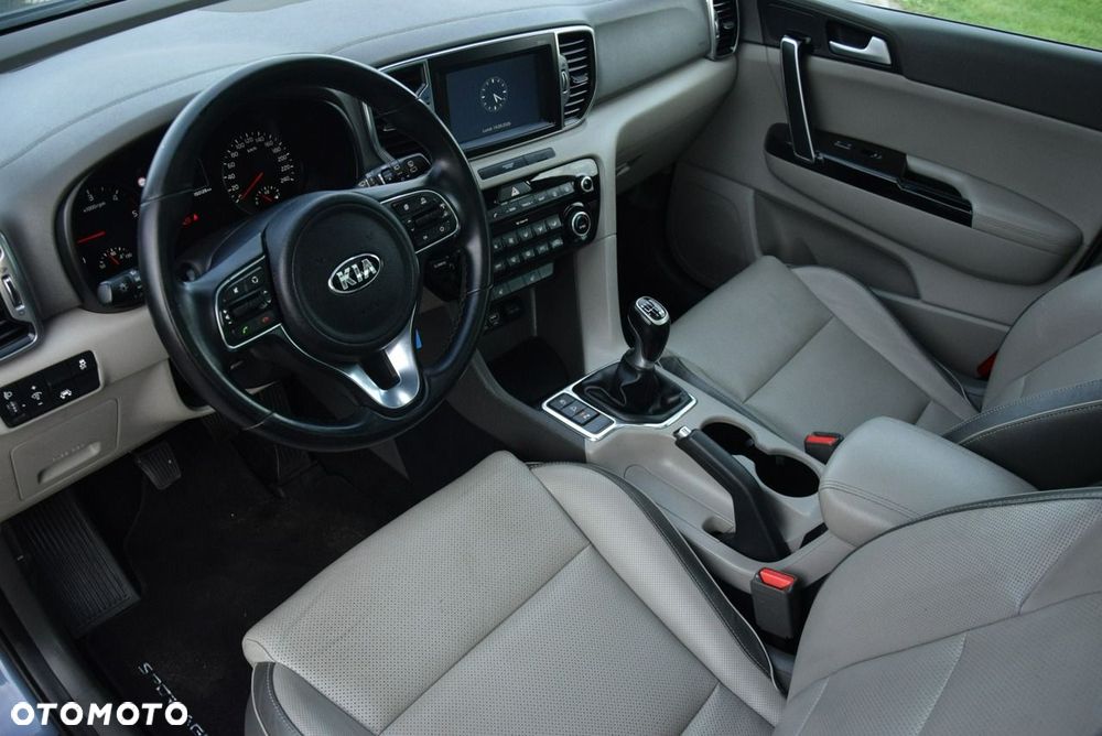 Kia Sportage 1.7 CRDI 2WD Edition 7 - 19
