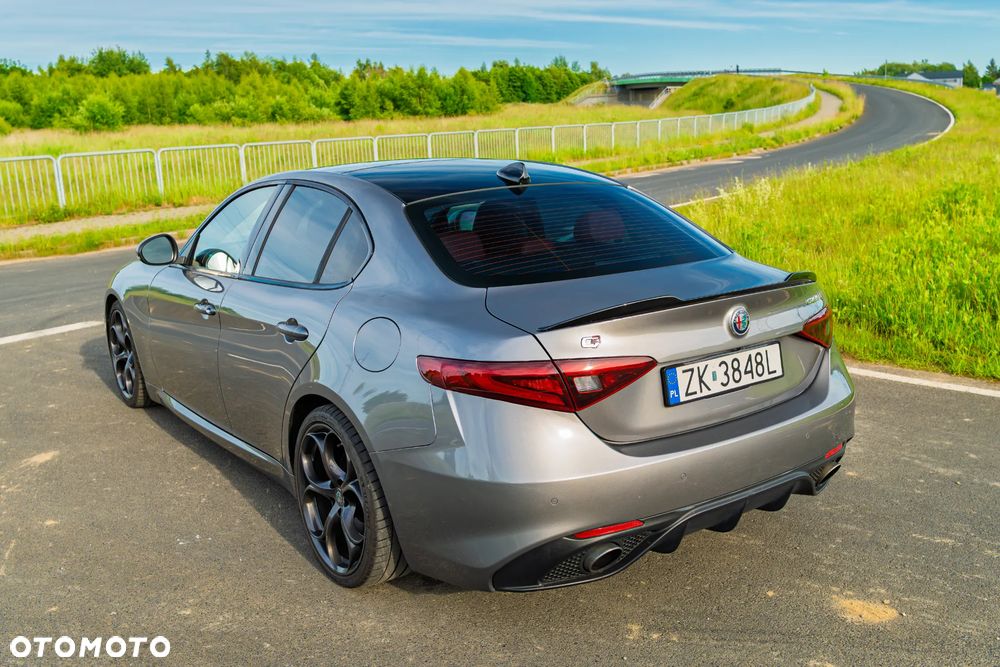 Alfa Romeo Giulia - 22