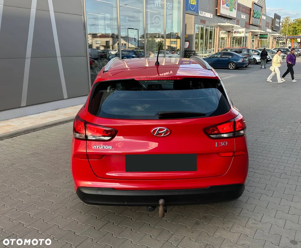 Hyundai i30 1.6 CRDI Intro - 5