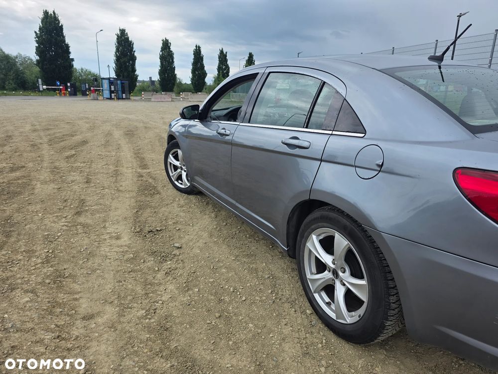 Chrysler Sebring 2.4 Limited - 9