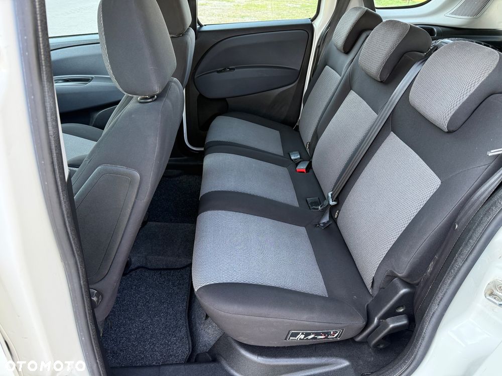 Fiat Doblo 2.0 16V Multijet My - 29