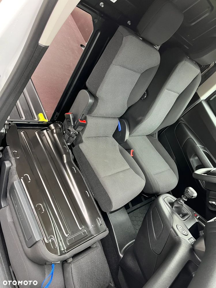 Citroën Berlingo MPV XL BlueHDi 100 FEEL - 8