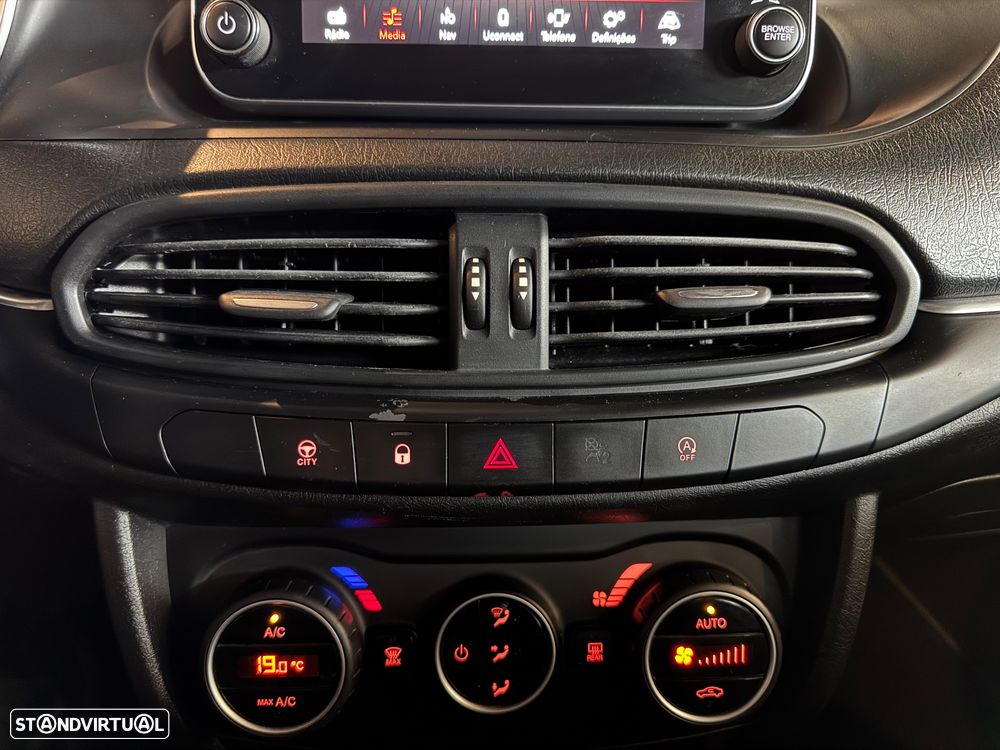 Fiat Tipo 1.6 M-Jet S-Design J18 - 25