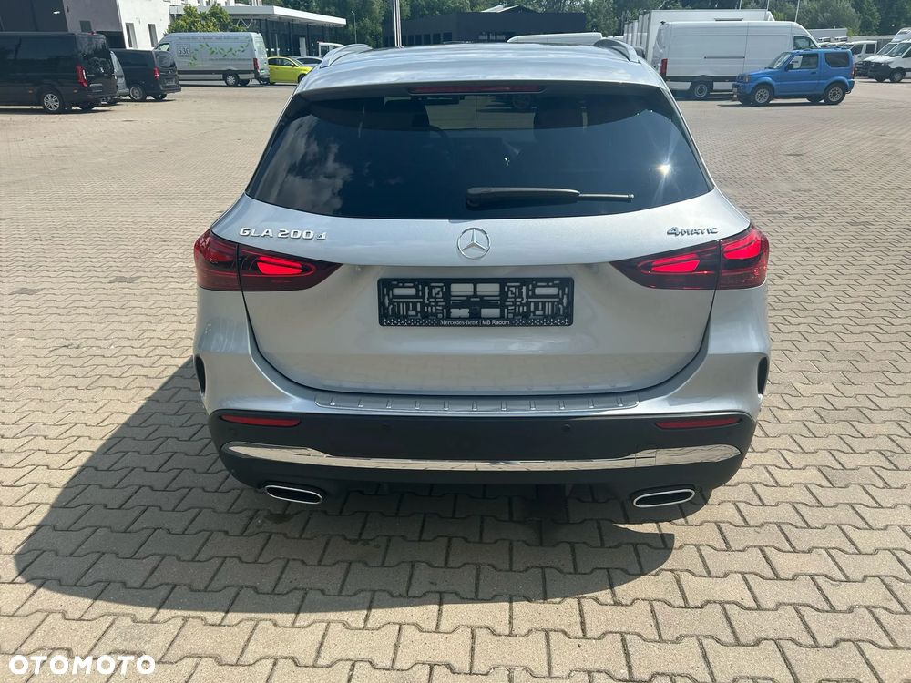 Mercedes-Benz GLA 200 d 4-Matic AMG Line 8G-DCT - 5