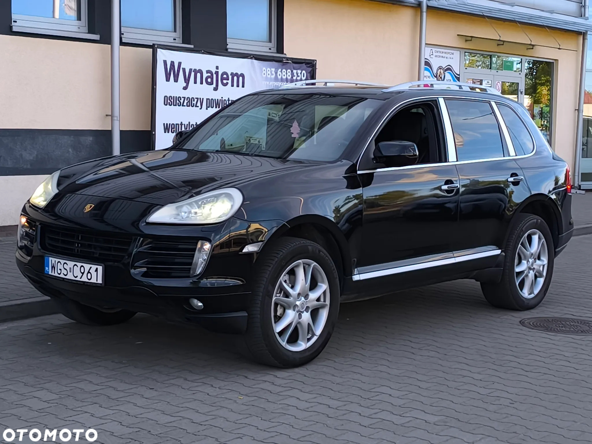 Porsche Cayenne - 2