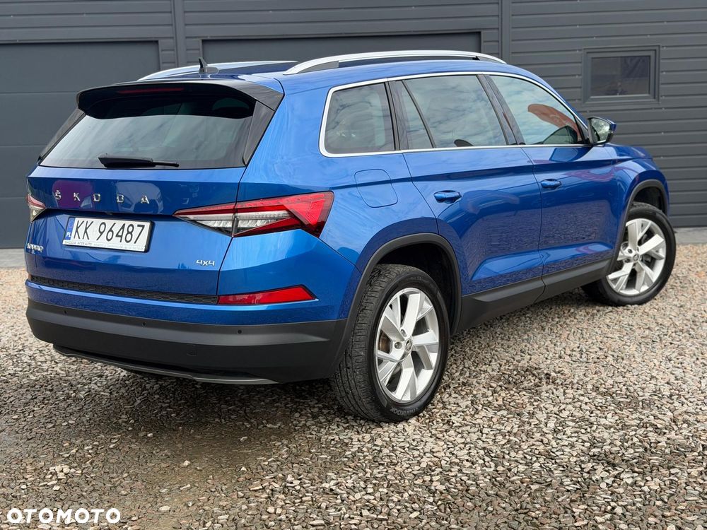 Skoda Kodiaq 2.0 TSI 4x4 Style DSG 7os - 12