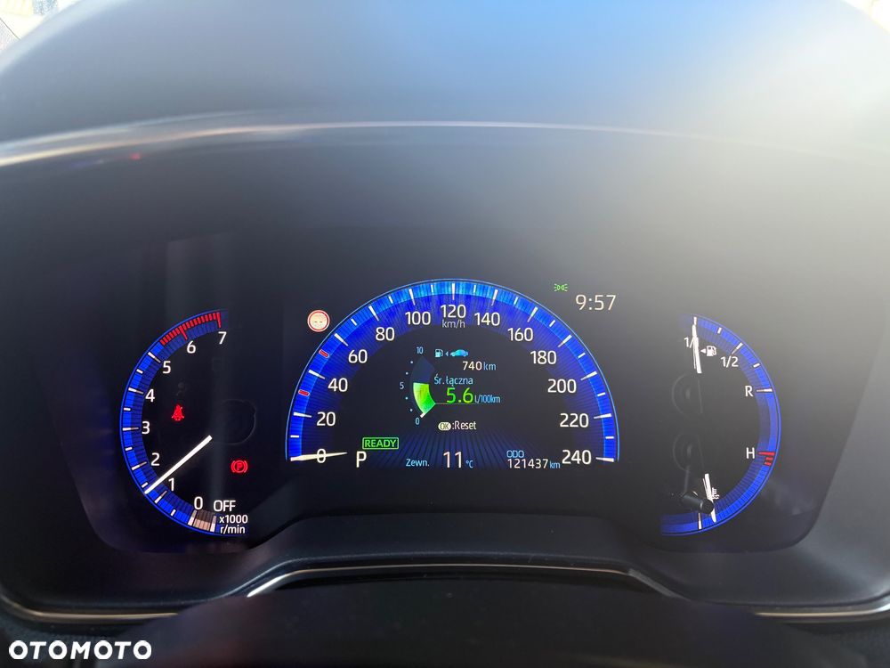 Toyota Corolla 1.8 Hybrid Comfort - 11