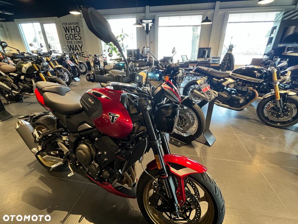 Triumph Trident - 2